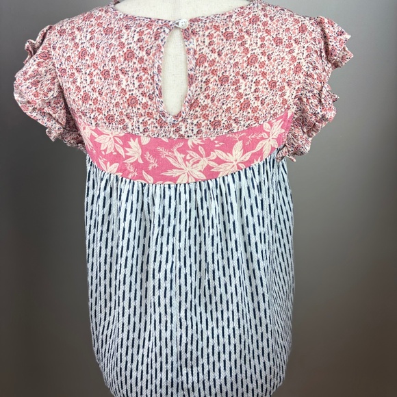 THML (M) Flutter Sleeve Top, NWT - Picture 4 of 6